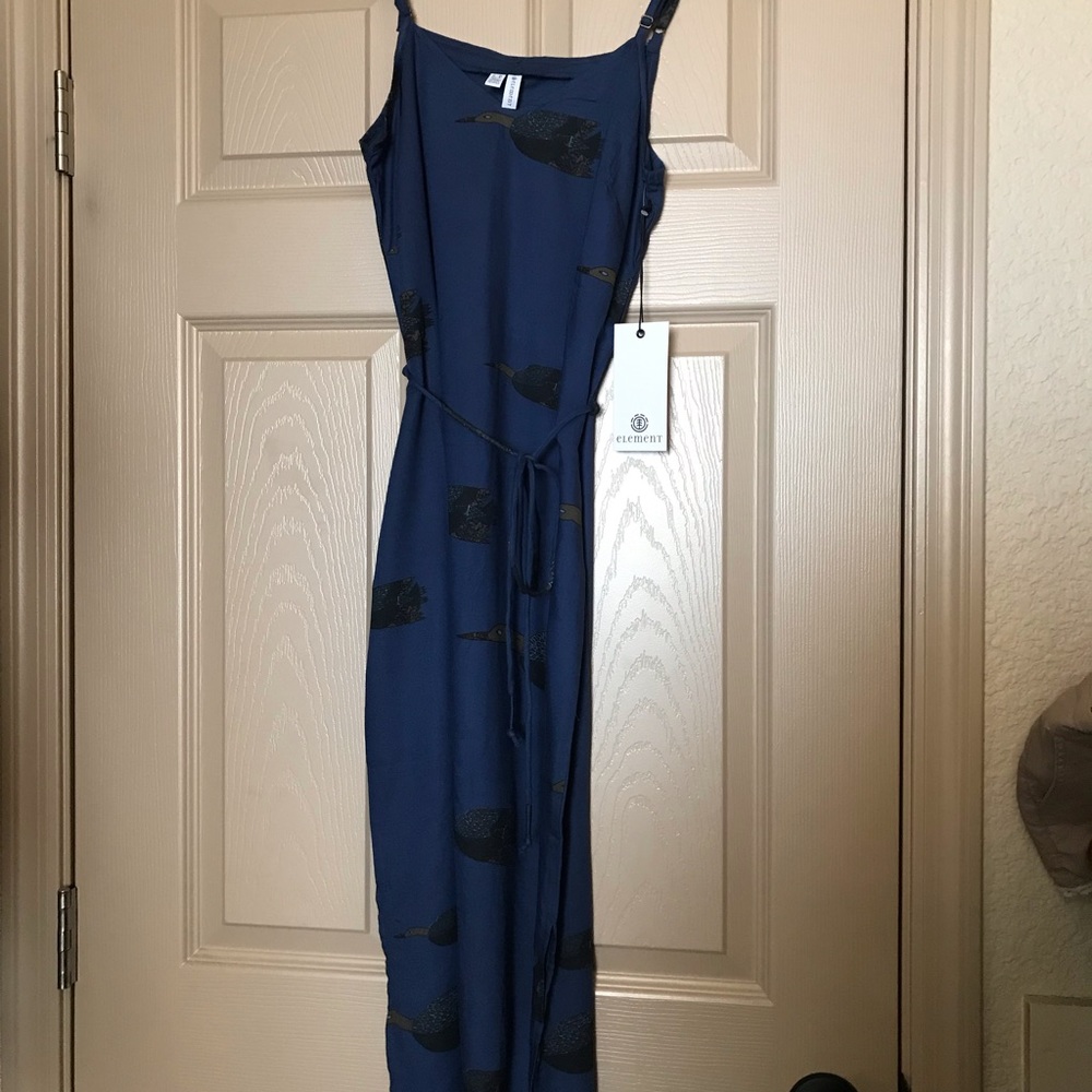 Beautiful navy blue element midi dress